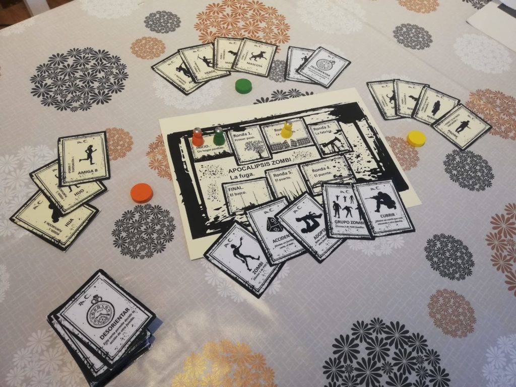 Apocalipsis zombi. Juego de cartas.